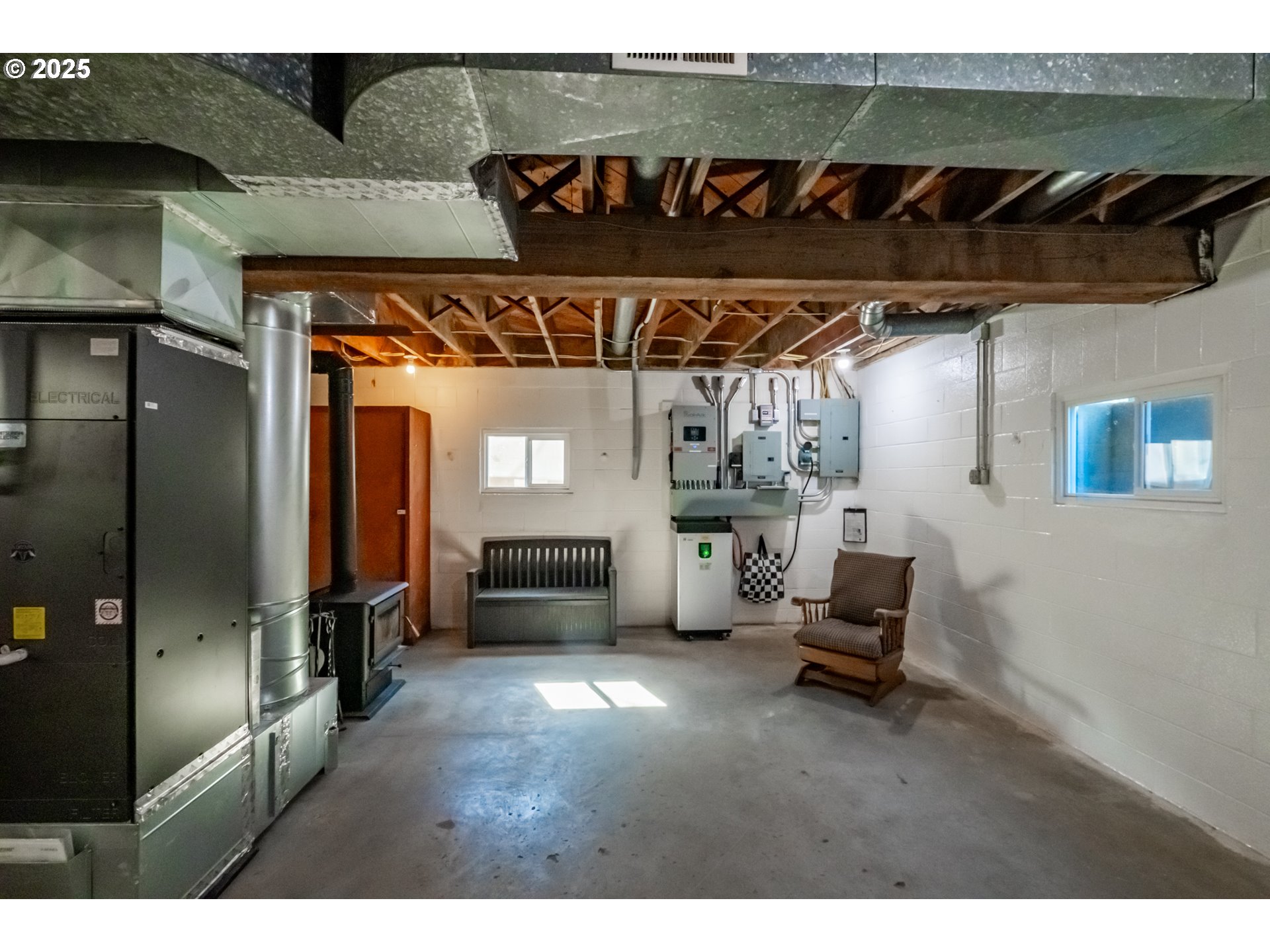 9602 Harlan Road Eddyville, OR 97343 - Photo 30 of 48 a view of storage and utility room