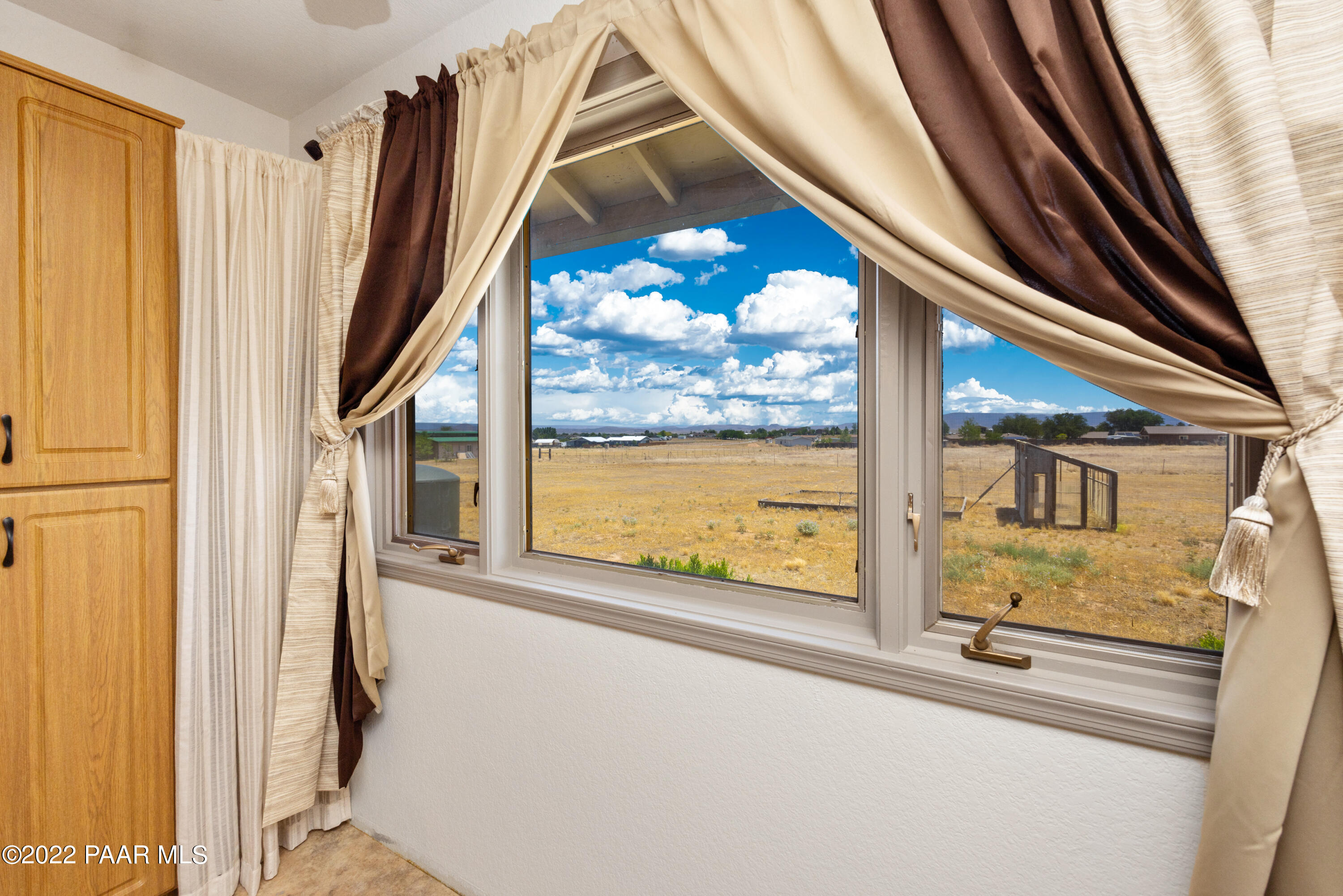899 South Reed Road Chino Valley, AZ 86323 - Photo 11 of 25 011_Kitchen window