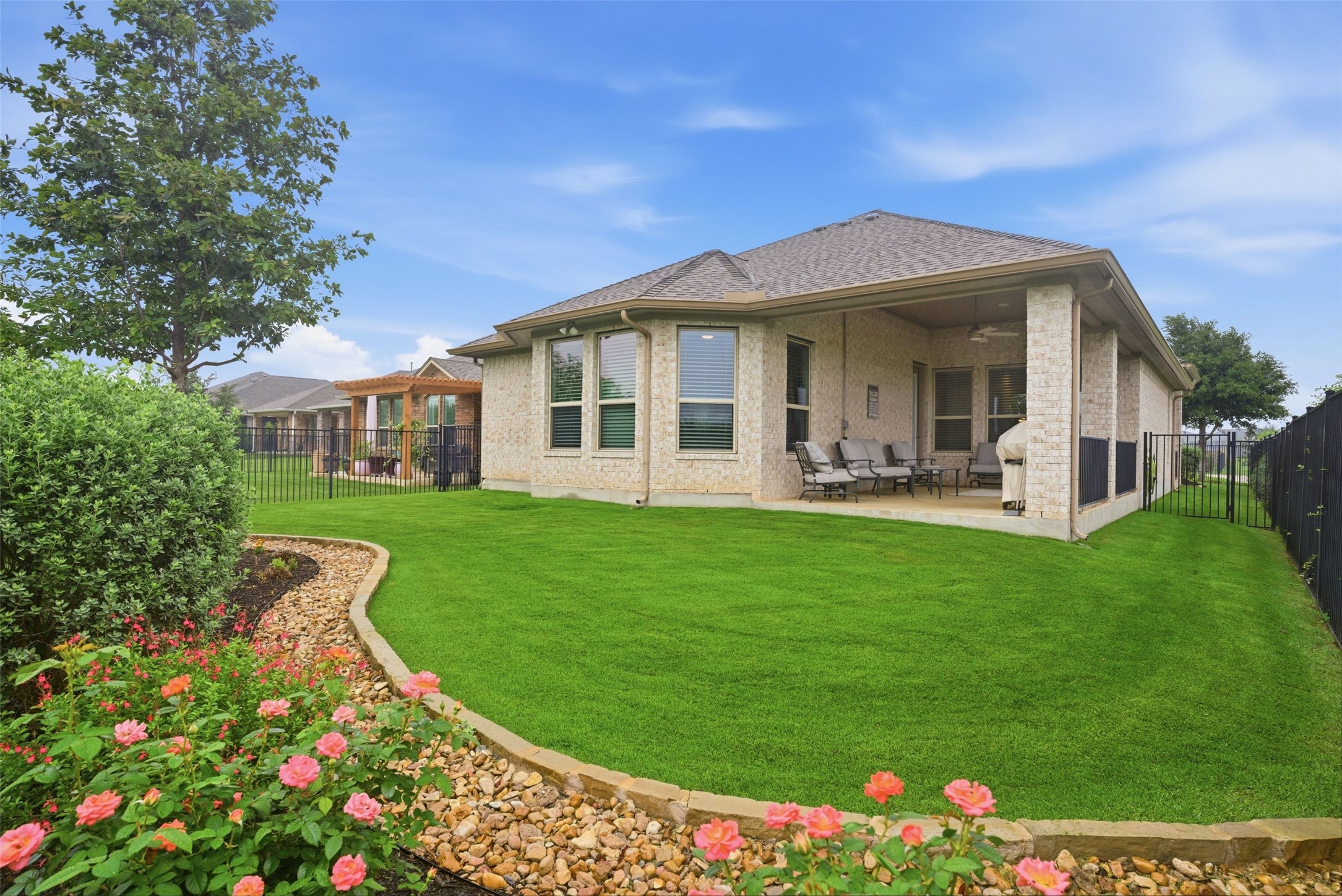 5100 Lusso Cove Round Rock, TX 78665 - Photo 4 of 39