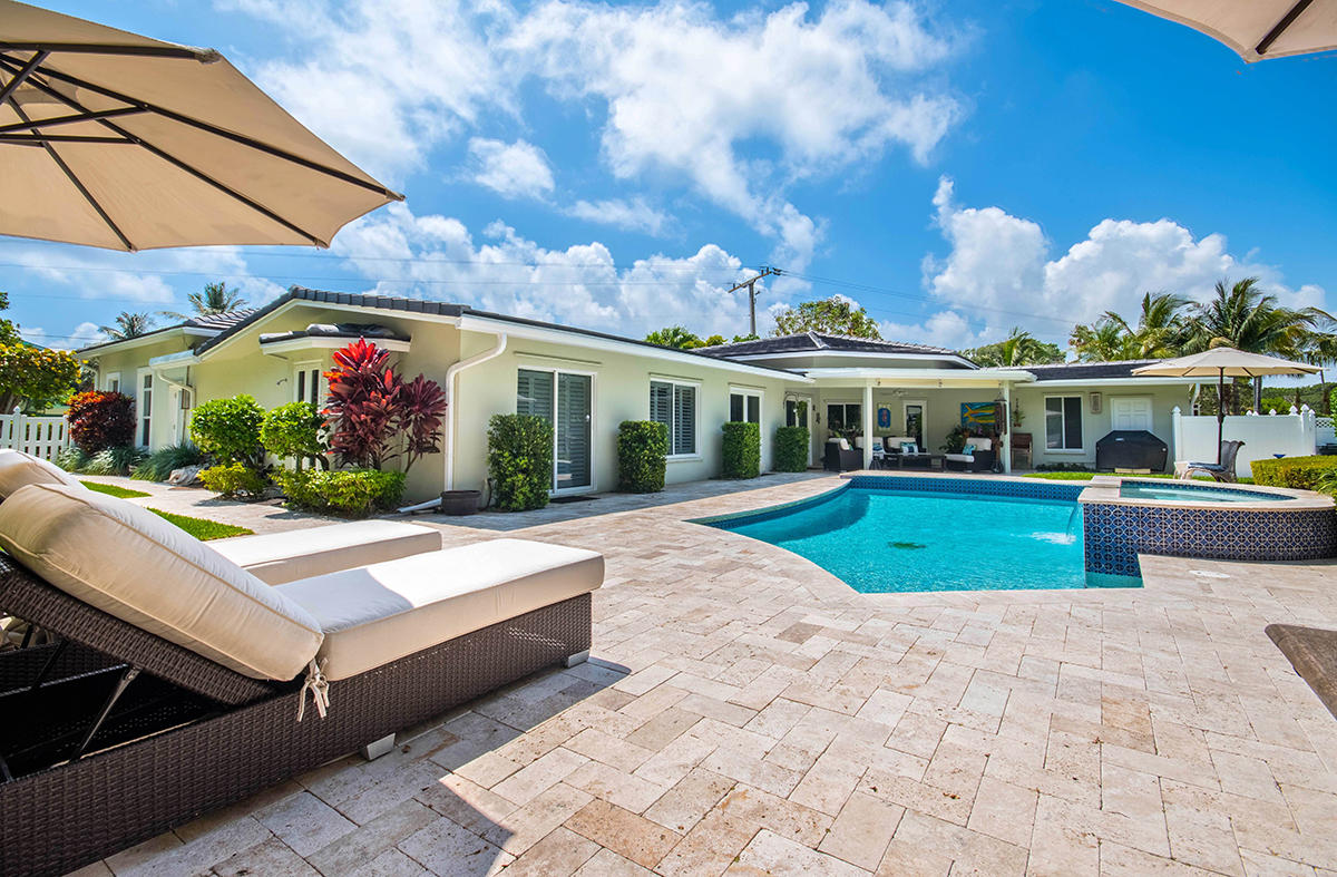 5700 North Ocean Boulevard Ocean Ridge, FL 33435 - Photo 2 of 22 21 Pool 2