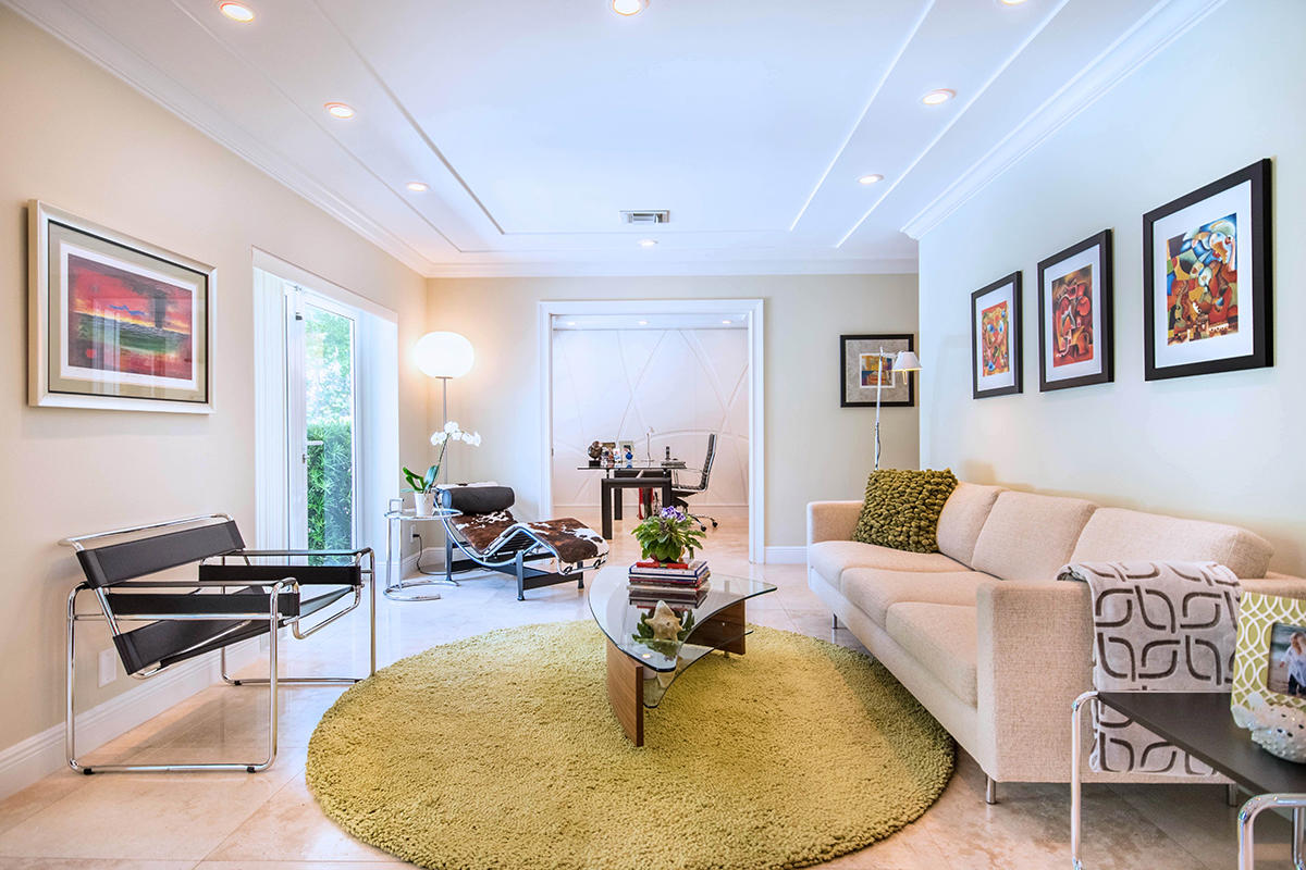 5700 North Ocean Boulevard Ocean Ridge, FL 33435 - Photo 8 of 22 06 Living Room