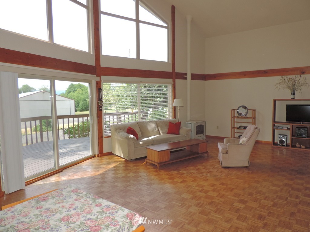 661 Curtis Hill Road Chehalis, WA 98532 - Photo 8 of 25