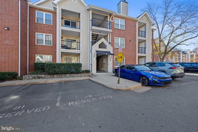 a car parked in front of a building