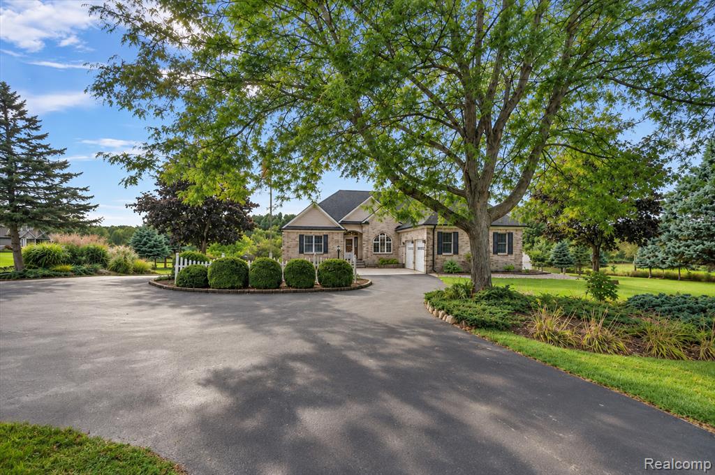 1900 Baldwin Road Lapeer, MI 48446 - Photo 7 of 97 Gallery Image 7