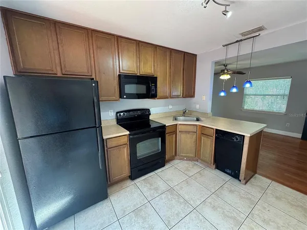 $1,650 | 2276 Raeford Road, Unit A4, Orlando, FL 32806