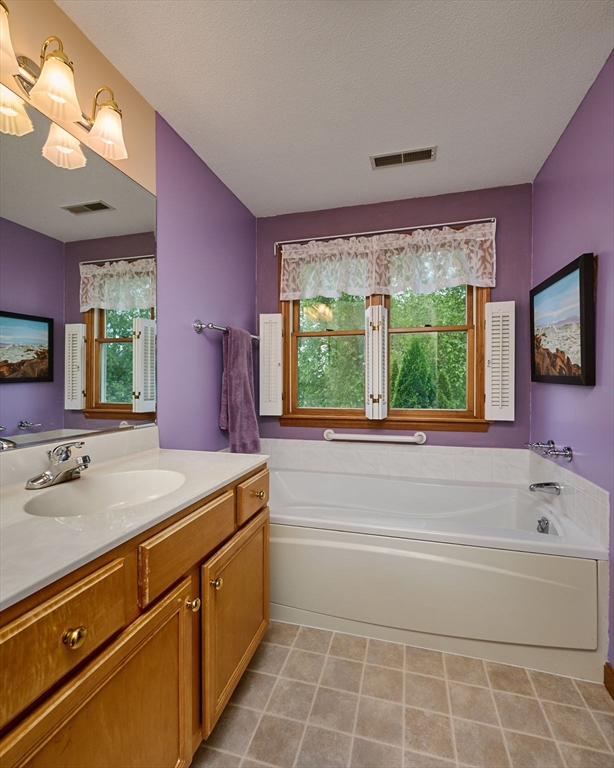 1 Spring Meadows South Hadley, MA 01075 - Photo 18 of 42