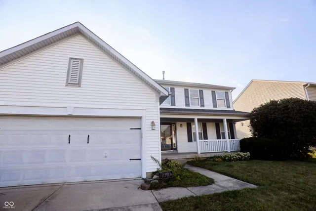 $335,500 | 1640 Walpole Way, Indianapolis, IN 46231