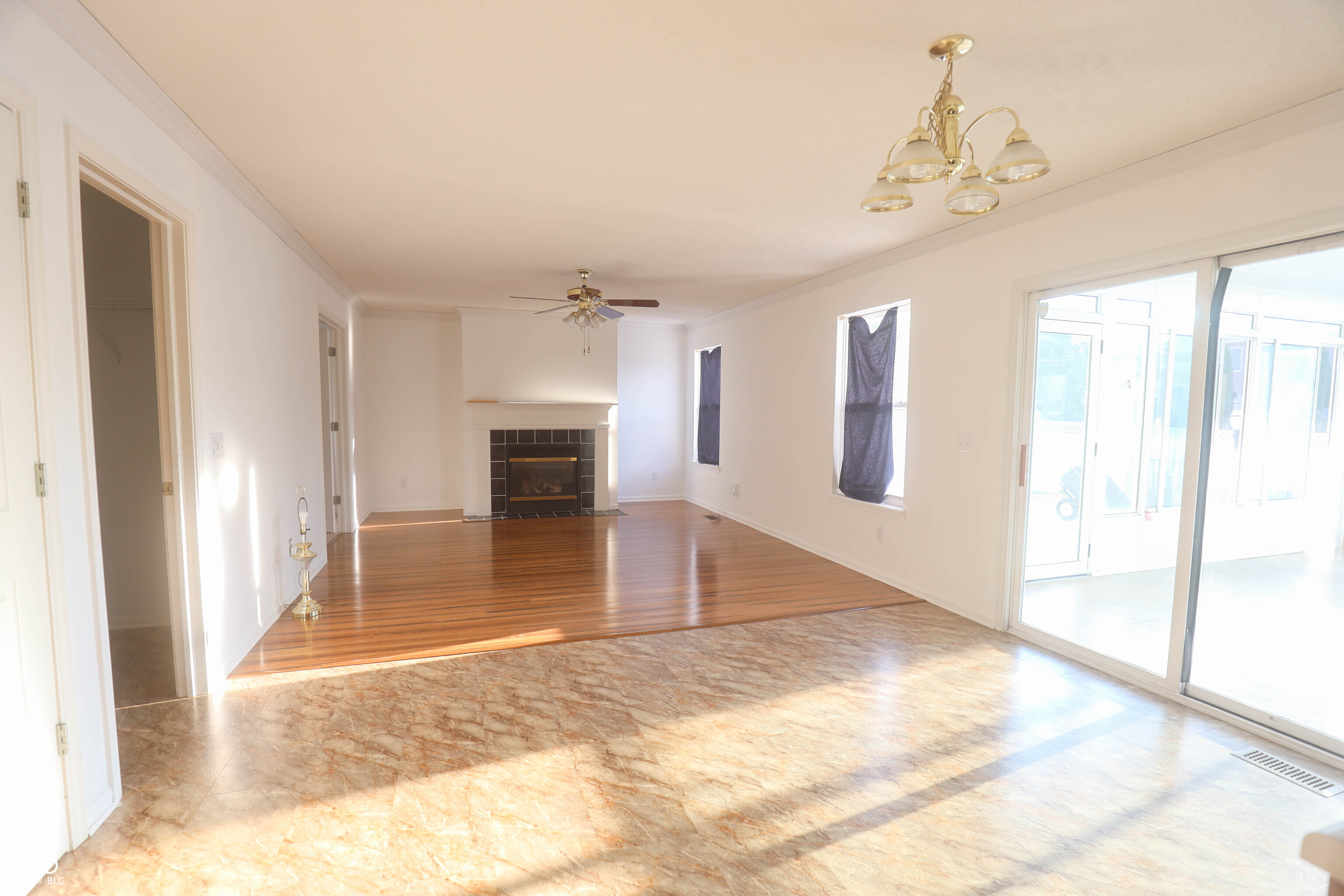 1640 Walpole Way Indianapolis, IN 46231 - Photo 11 of 35