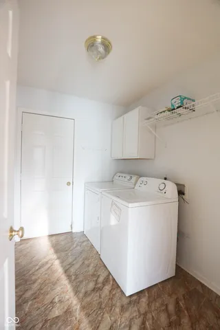 $335,500 | 1640 Walpole Way, Indianapolis, IN 46231