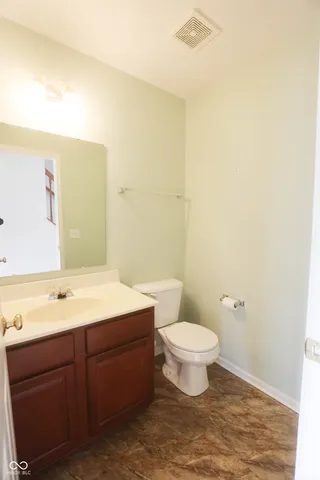 $335,500 | 1640 Walpole Way, Indianapolis, IN 46231