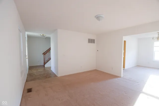 $335,500 | 1640 Walpole Way, Indianapolis, IN 46231