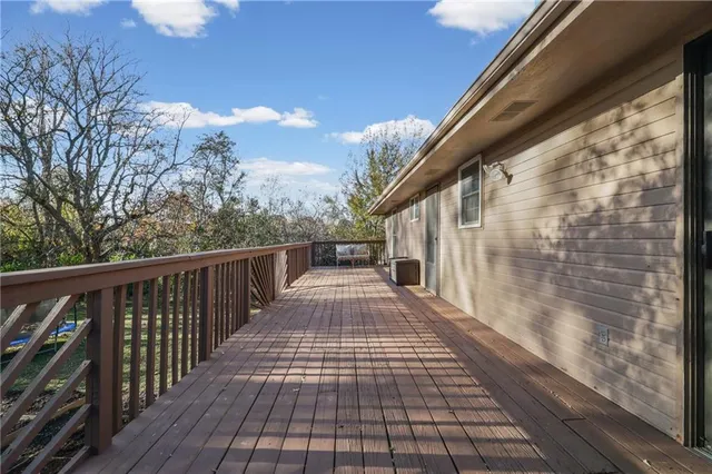 $260,000 | 633 Southwest 36 Terrace, Lee's Summit, MO 64082