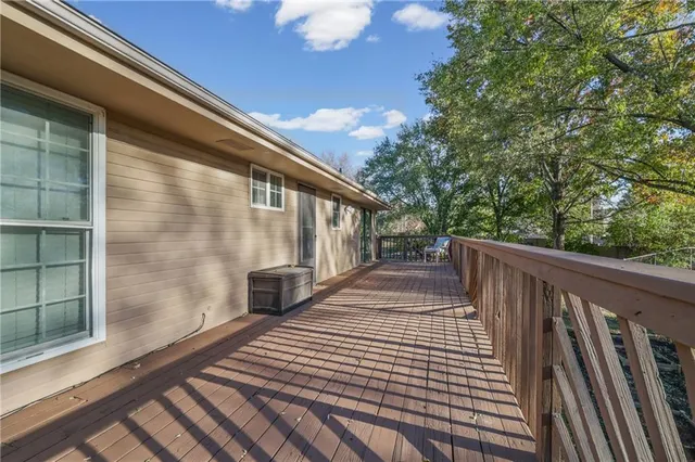 $260,000 | 633 Southwest 36 Terrace, Lee's Summit, MO 64082