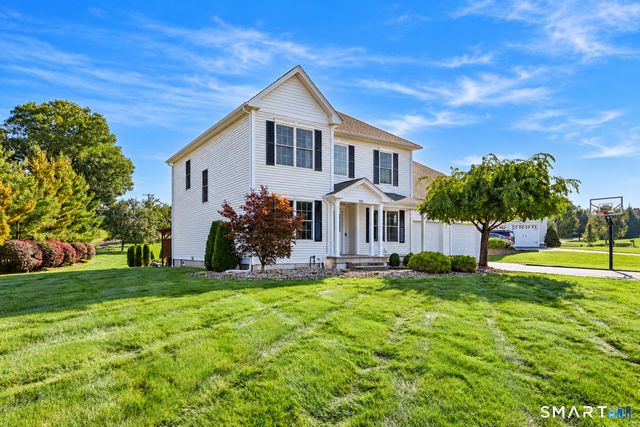 $749,900 | 120 Spring Valley Drive, Berlin, CT 06037
