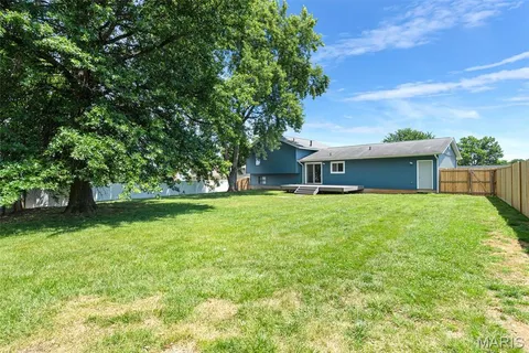 $319,900 | 4 Voyager Drive, St. Peters, MO 63376