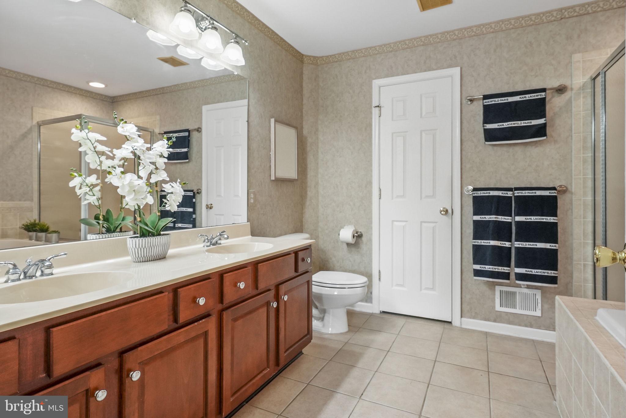 38 York Road Princeton Junction, NJ 08550 - Photo 24 of 50