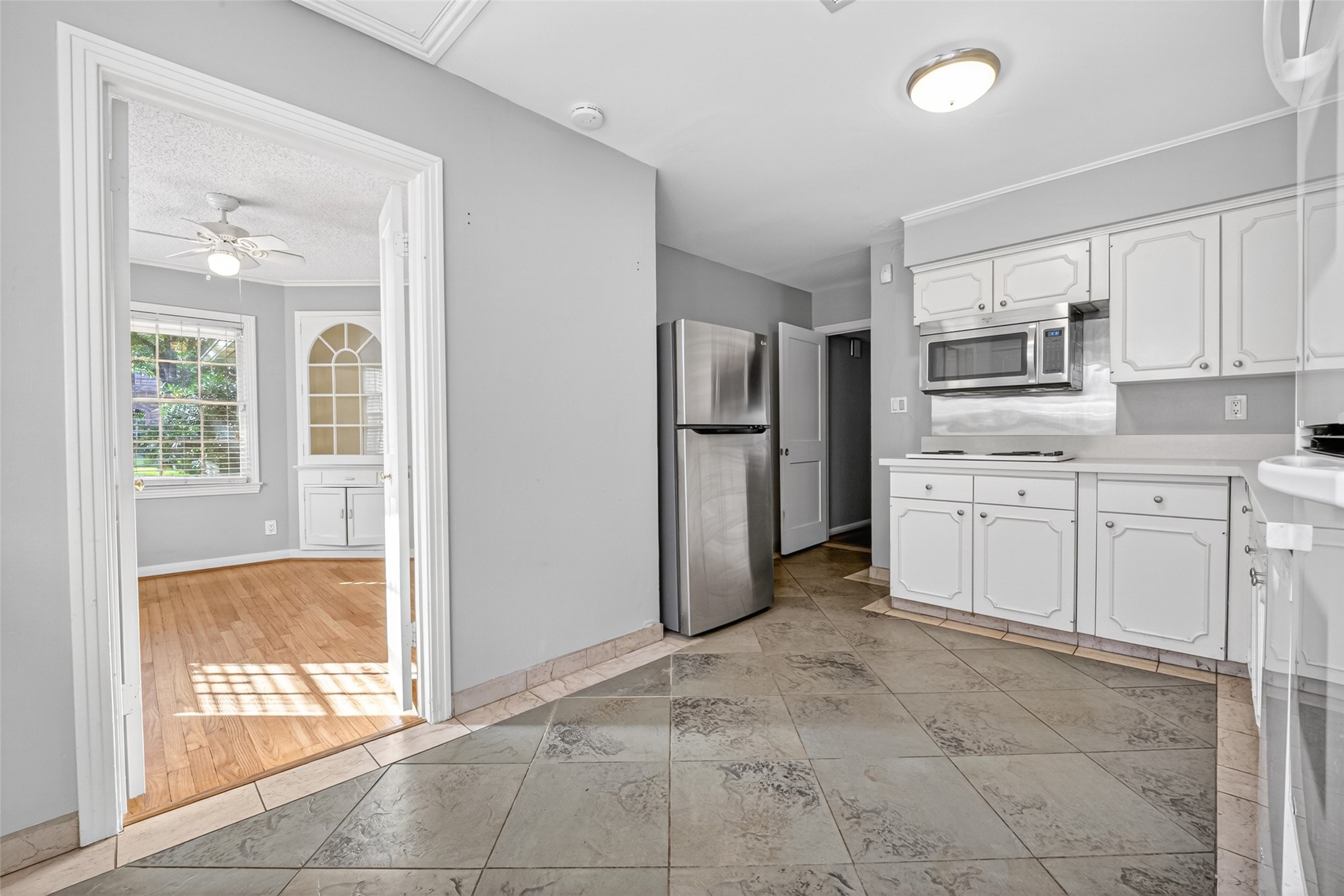 3731 Drake Street Houston, TX 77005 - Photo 16 of 36