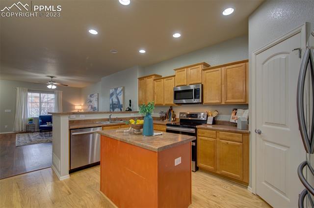6378 Pilgrimage Road Colorado Springs, CO 80925 - Photo 12 of 38 Gallery Image 12