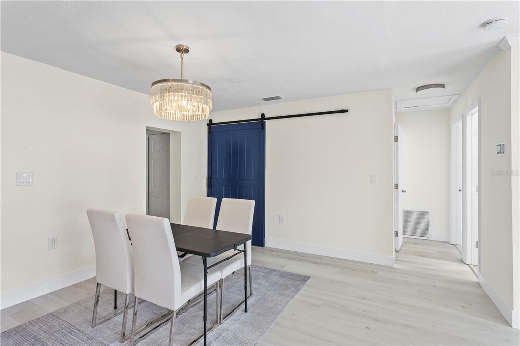 6909 Dimarco Road Tampa, FL 33634 - Photo 11 of 26 Gallery Image 11