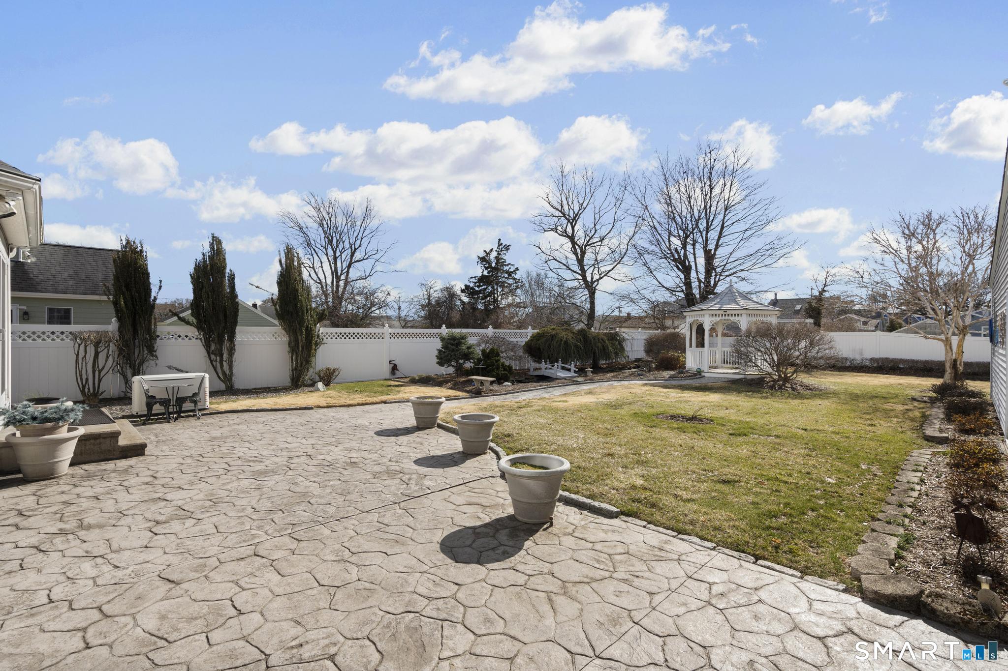 225 Lordship Road Stratford, CT 06615 - Photo 11 of 15