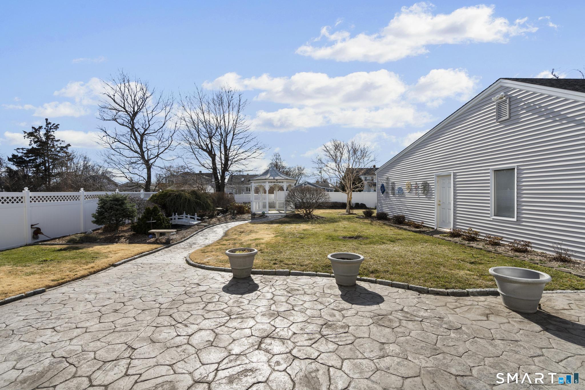 225 Lordship Road Stratford, CT 06615 - Photo 12 of 15