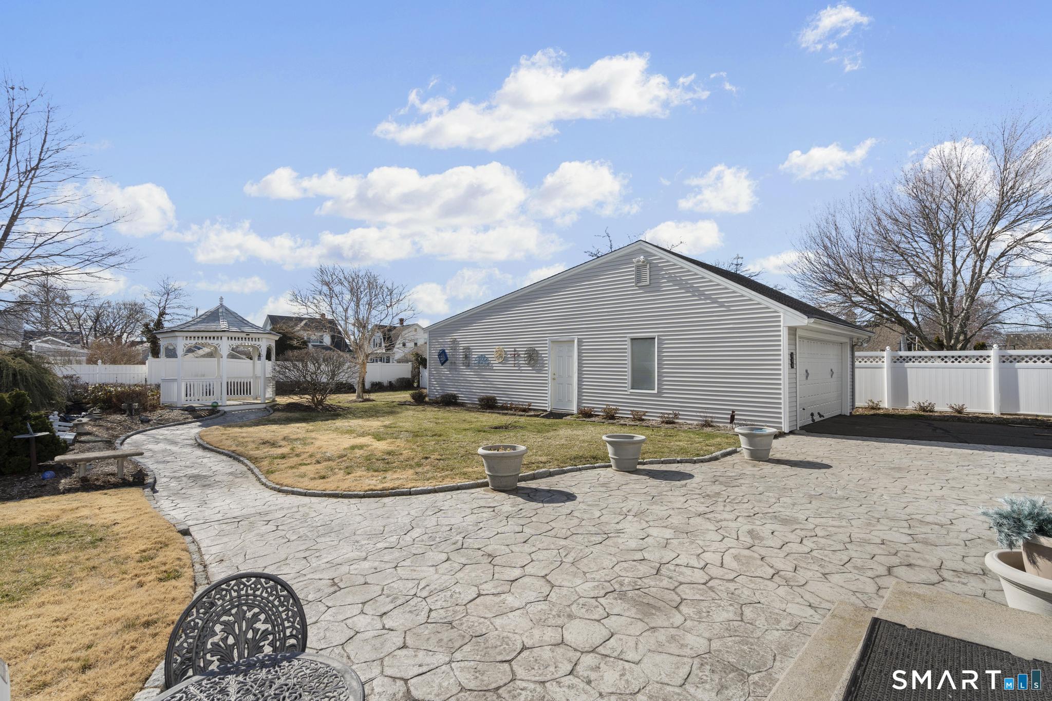 225 Lordship Road Stratford, CT 06615 - Photo 13 of 15