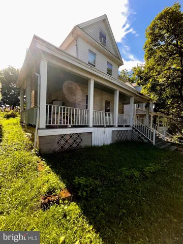 $420,000 | 4014 33rd Street, Mount Rainier, MD 20712