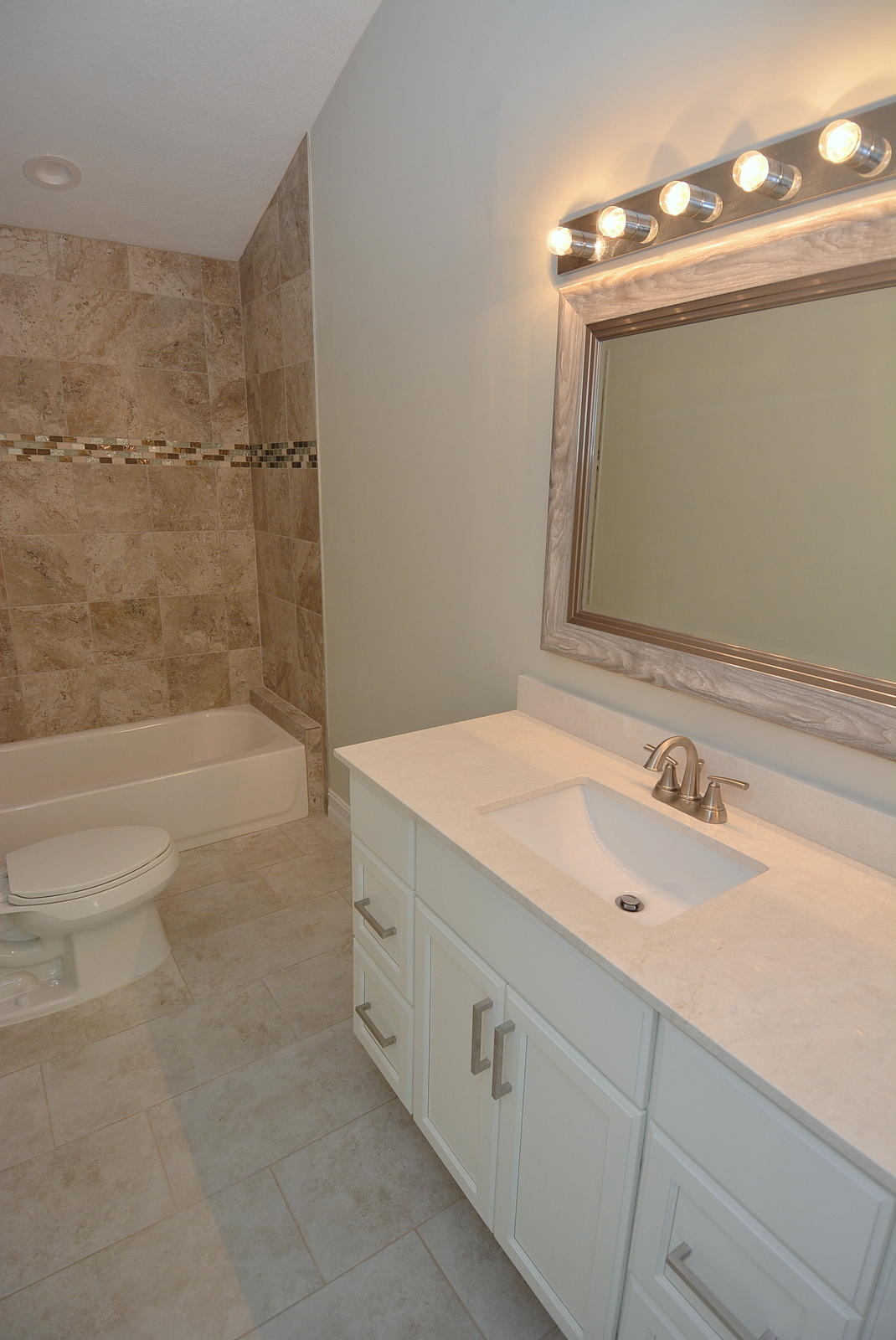 5703 Raintree Trail Fort Pierce, FL 34982 - Photo 44 of 65 Guest Bath