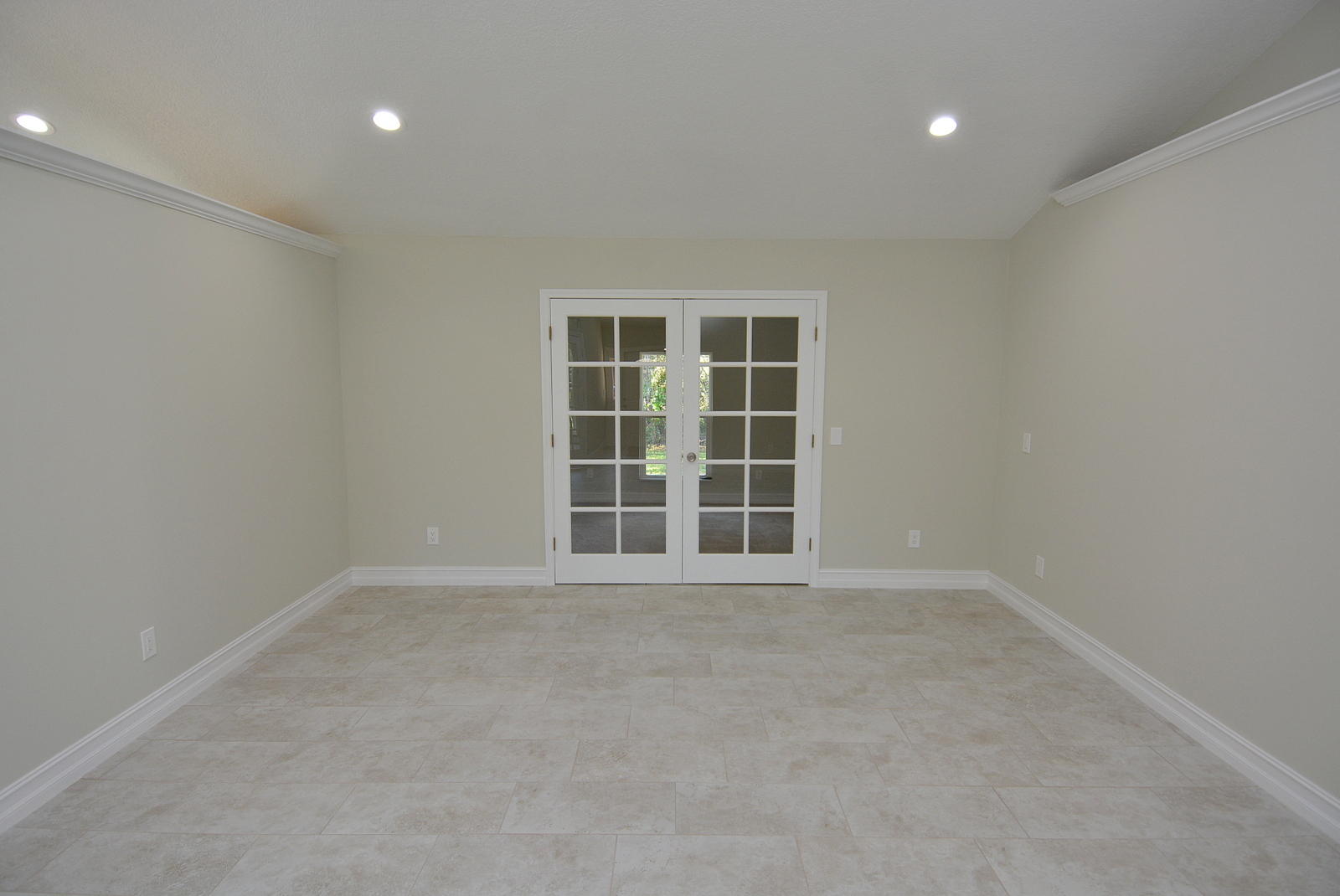5703 Raintree Trail Fort Pierce, FL 34982 - Photo 8 of 65 Living Room