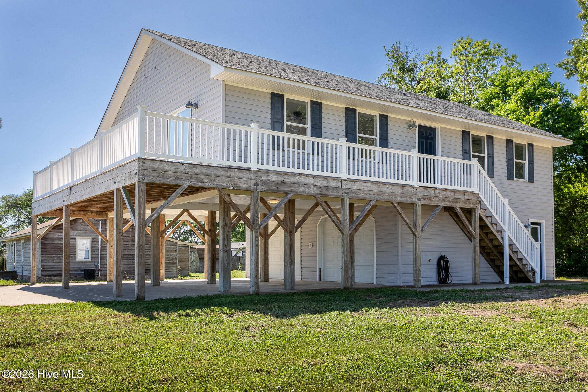 702 Muddy Creek Road Hertford, NC 27944 - Photo 3 of 39 9H4A8485-HDR