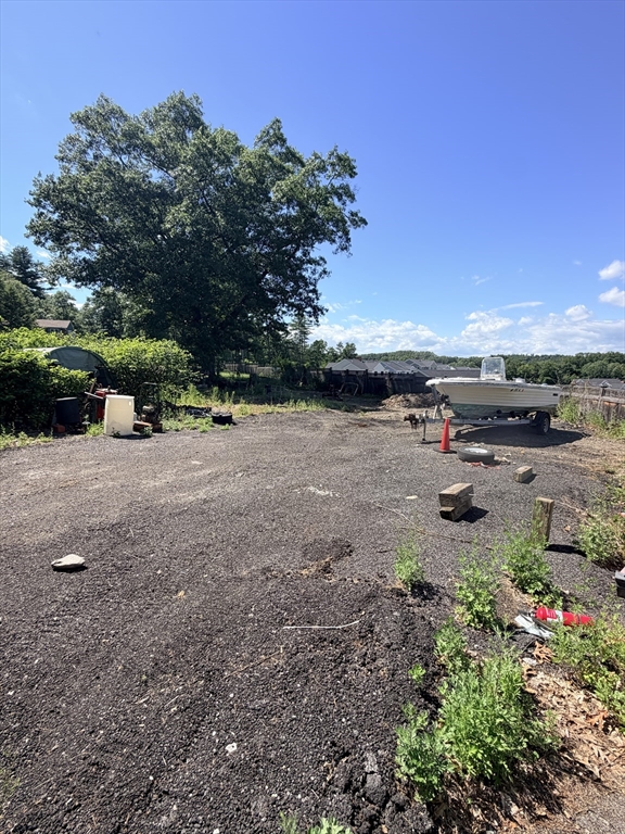 25 R Beacon Street Amesbury, MA 01913 - Photo 41 of 42