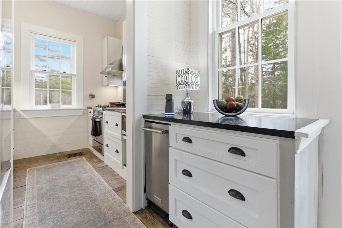 78 Collins Road Manchester, ME 04351 - Photo 17 of 75 37-Kitchen_08