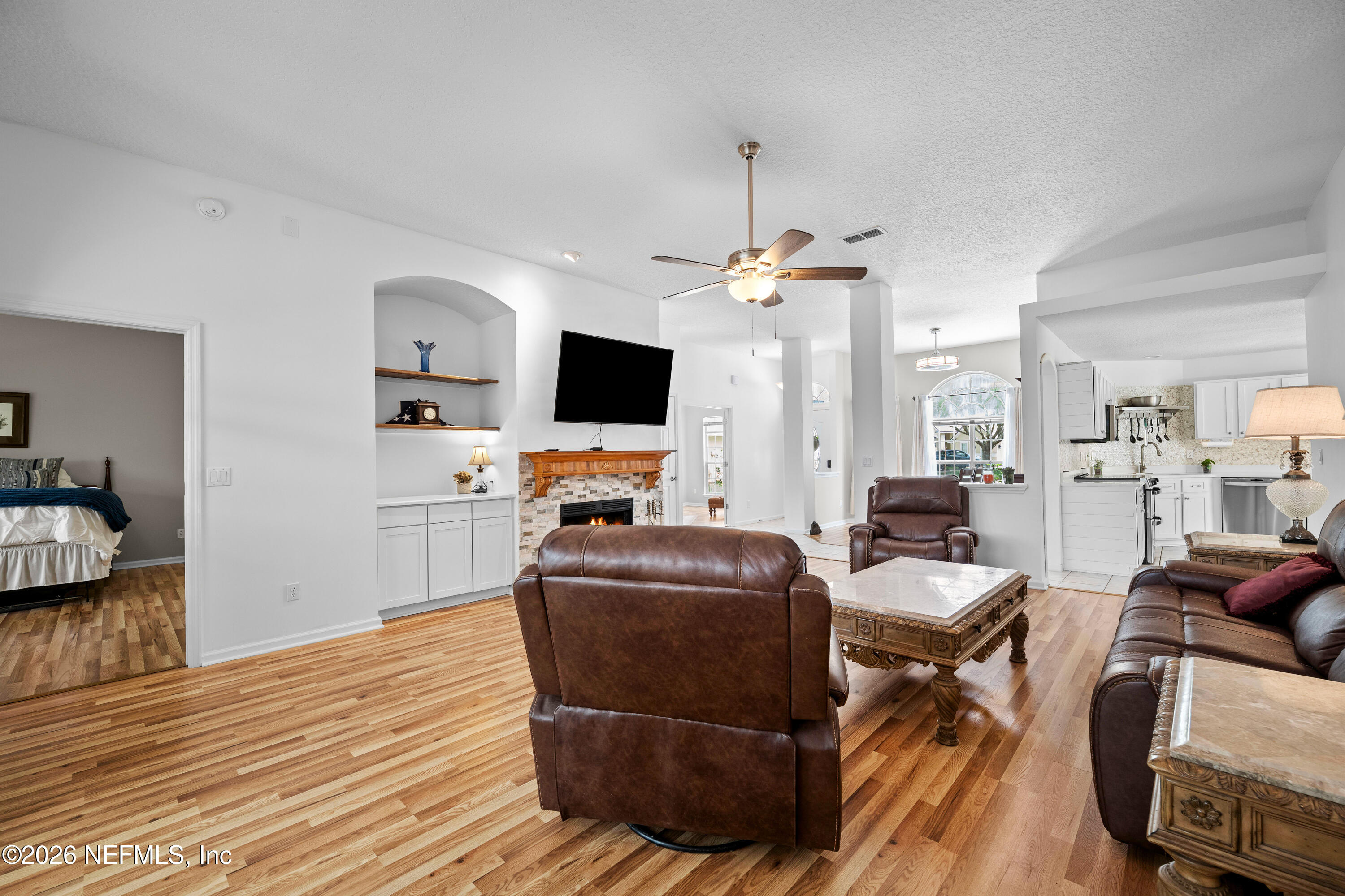 1940 Bluebonnet Way Fleming Island, FL 32003 - Photo 19 of 72 18 Living Room