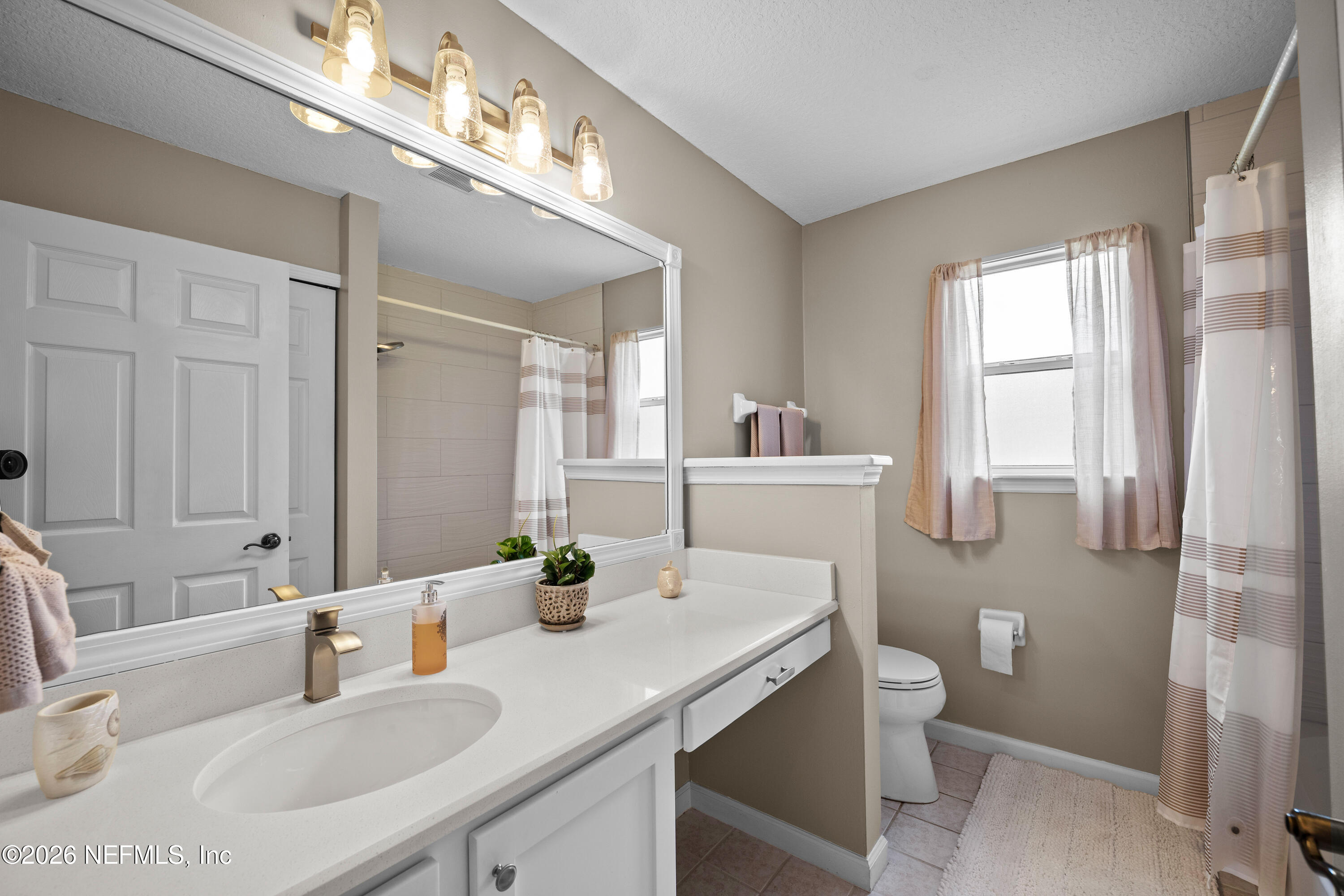 1940 Bluebonnet Way Fleming Island, FL 32003 - Photo 36 of 72 35 Bathroom