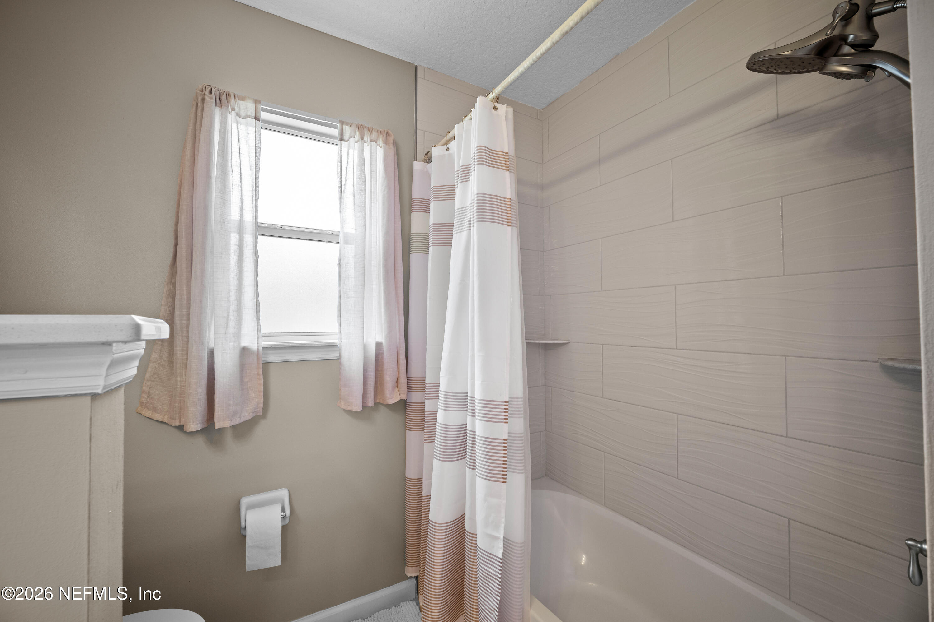 1940 Bluebonnet Way Fleming Island, FL 32003 - Photo 37 of 72 36 Bathroom
