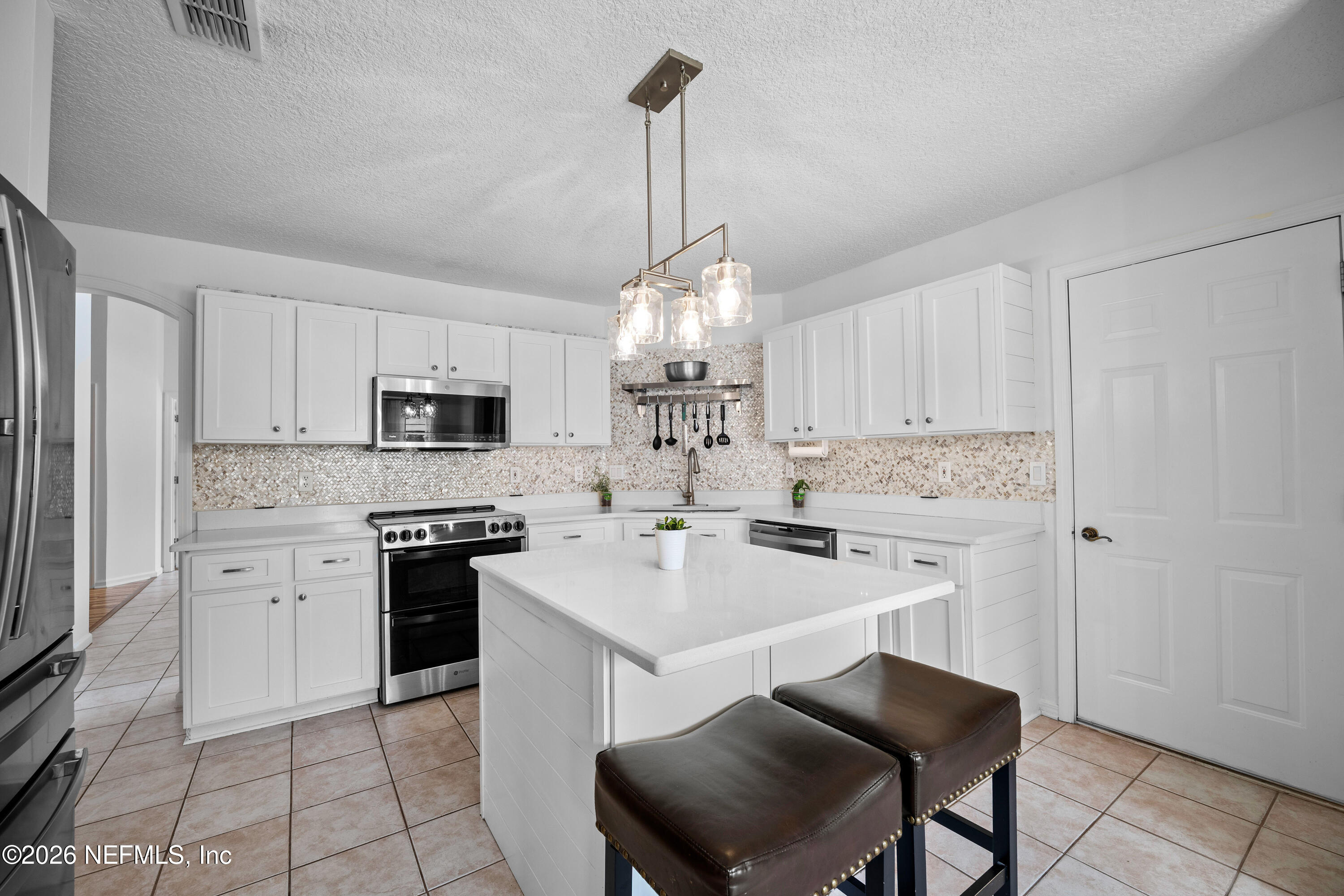 1940 Bluebonnet Way Fleming Island, FL 32003 - Photo 4 of 72 03 Kitchen