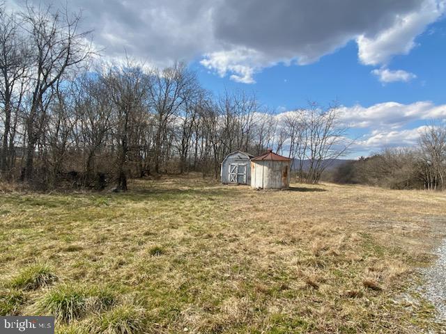 4895 Rolling Road Chambersburg, PA 17202 - Photo 4 of 12 Gallery Image 4