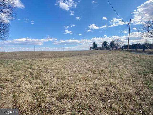 4895 Rolling Road Chambersburg, PA 17202 - Photo 8 of 12 Gallery Image 8