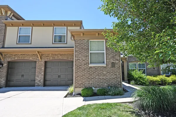$239,900 | 2429 Rolling Hills Drive, Covington, KY 41017