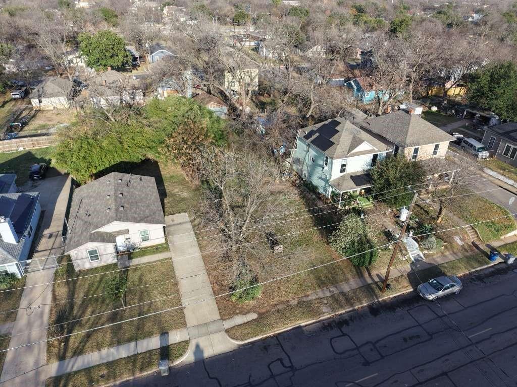 3630 Colonial Avenue Dallas, TX 75215 - Photo 5 of 8 an aerial view of a house with a yard