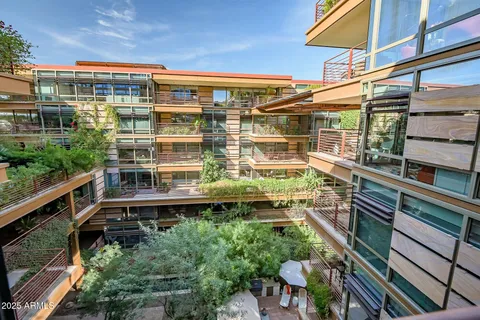 $1,195,000 | 7121 East Rancho Vista Drive, Unit 5011, Scottsdale, AZ 85251