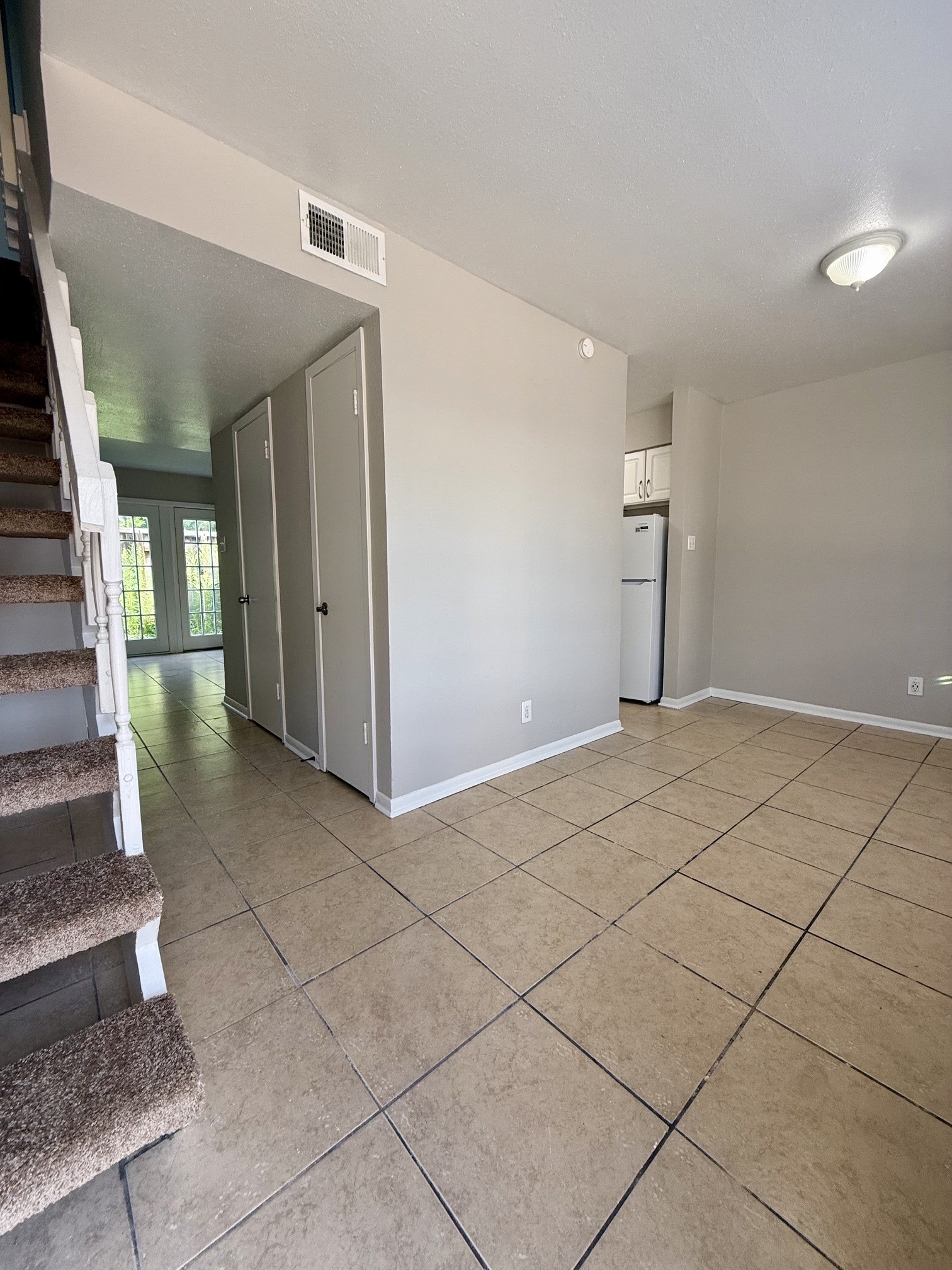 1518 Wirt Road, Unit 6 Houston, TX 77055 - Photo 2 of 14