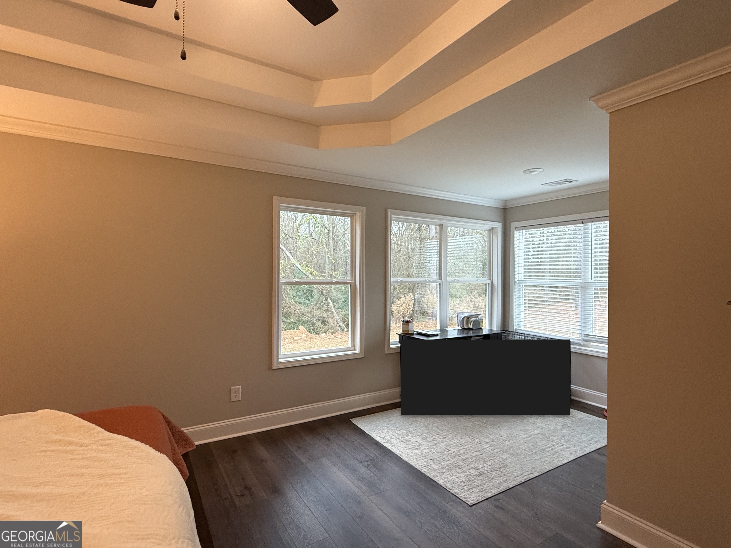 712 Scott Mill Road Hartwell, GA 30643 - Photo 17 of 31 an empty room with wooden floor and windows