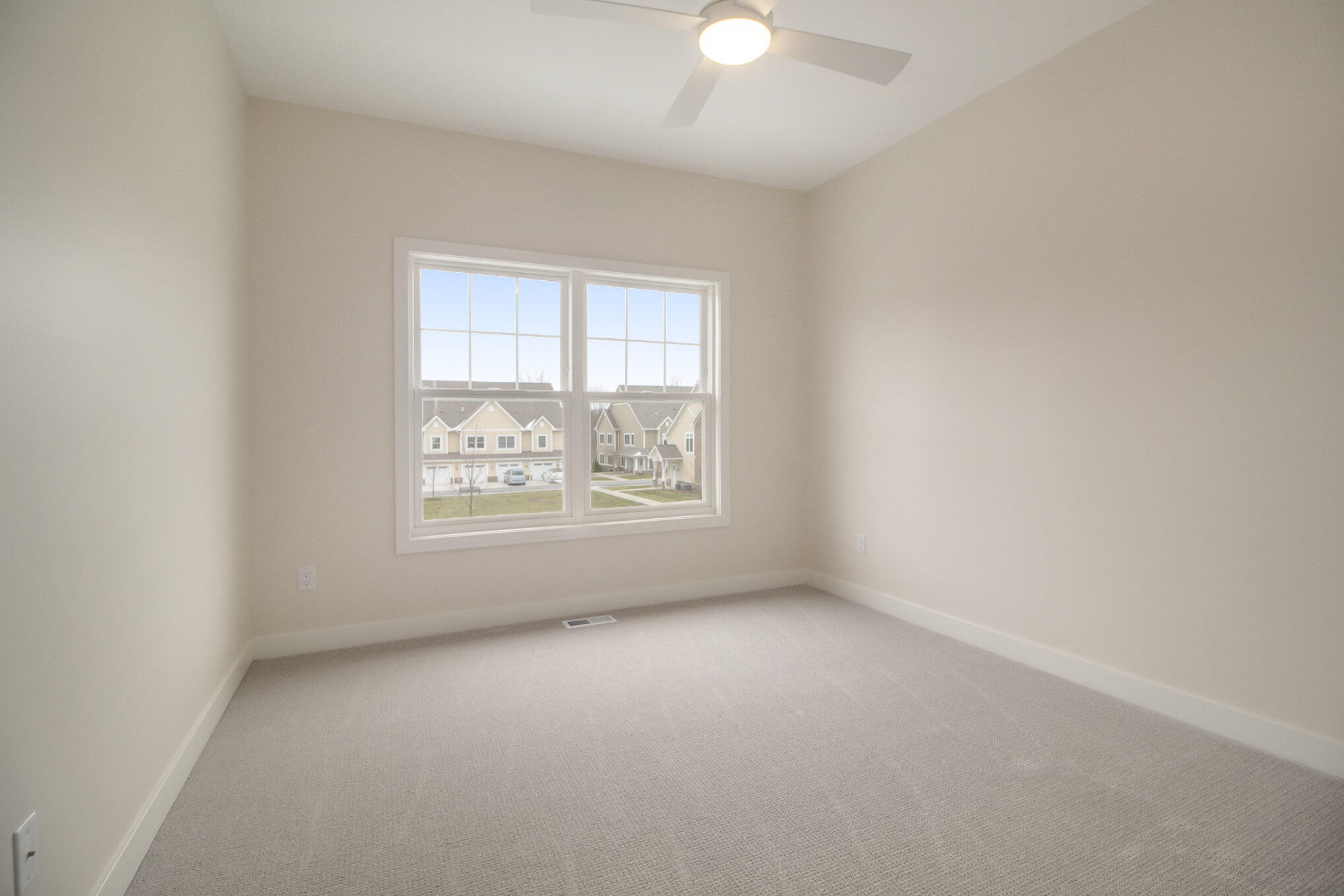 7925 Grand Street Dexter, MI 48130 - Photo 22 of 32 026_file_684