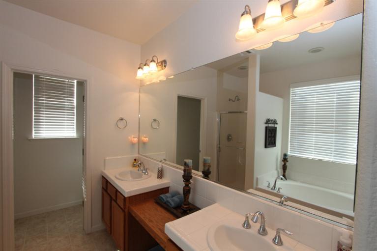 2178 North Thompson Avenue Reedley, CA 93654 - Photo 24 of 34 Gallery Image 24