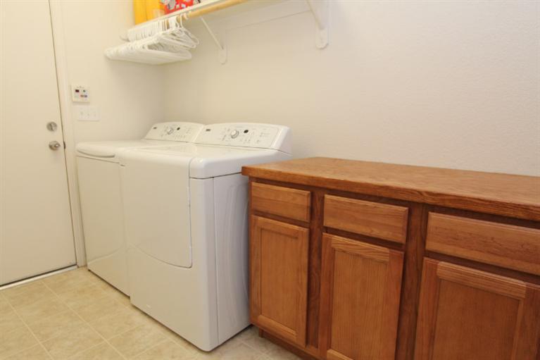 2178 North Thompson Avenue Reedley, CA 93654 - Photo 32 of 34 Gallery Image 32