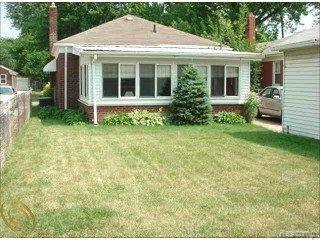 17615 Reed Street Melvindale, MI 48122 - Photo 2 of 9 (40X110) LOT W/NICE FENCED YARD