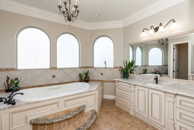 $750,000 | 10940 Sheila Lane, Beaumont, TX 77705