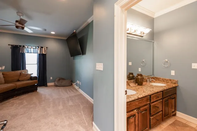 $750,000 | 10940 Sheila Lane, Beaumont, TX 77705