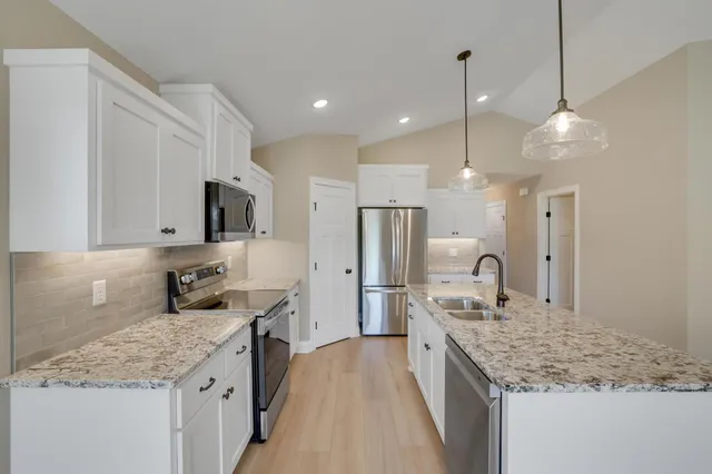 $462,000 | 17782 Hoover Street Northwest, Elk River, MN 55330